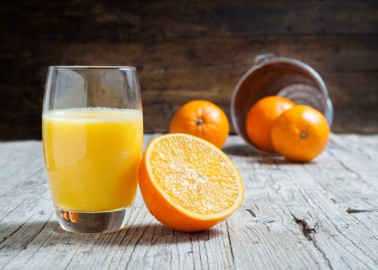 Le jus d'orange au petit déjeuner fait-il grossir ?