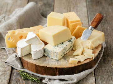 Vous êtes accro au fromage ? Voici peut-être la raison